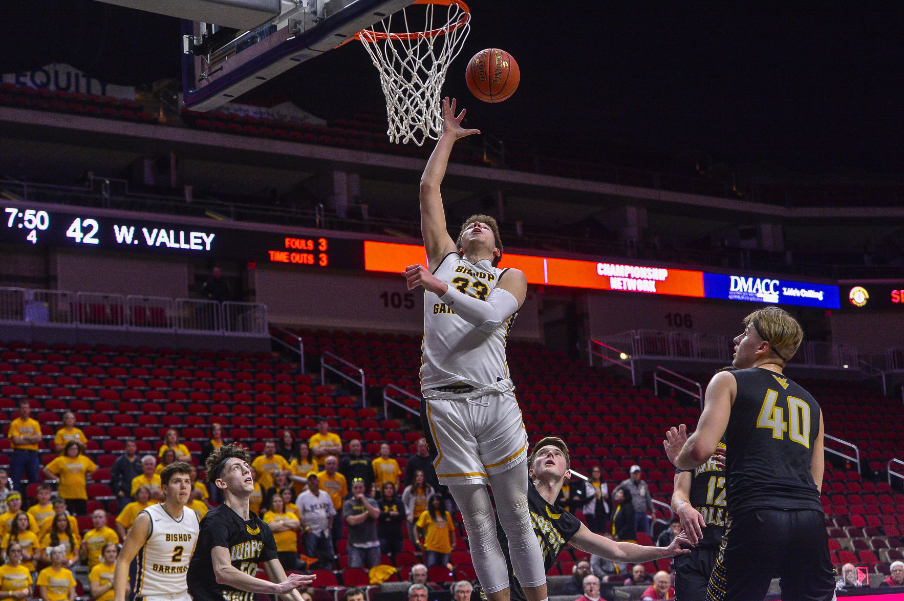 State Finals Bishop Garrigan 22